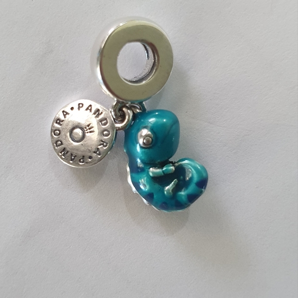 Color-changing Chameleon Dangle Charm - Picture 3 of 3